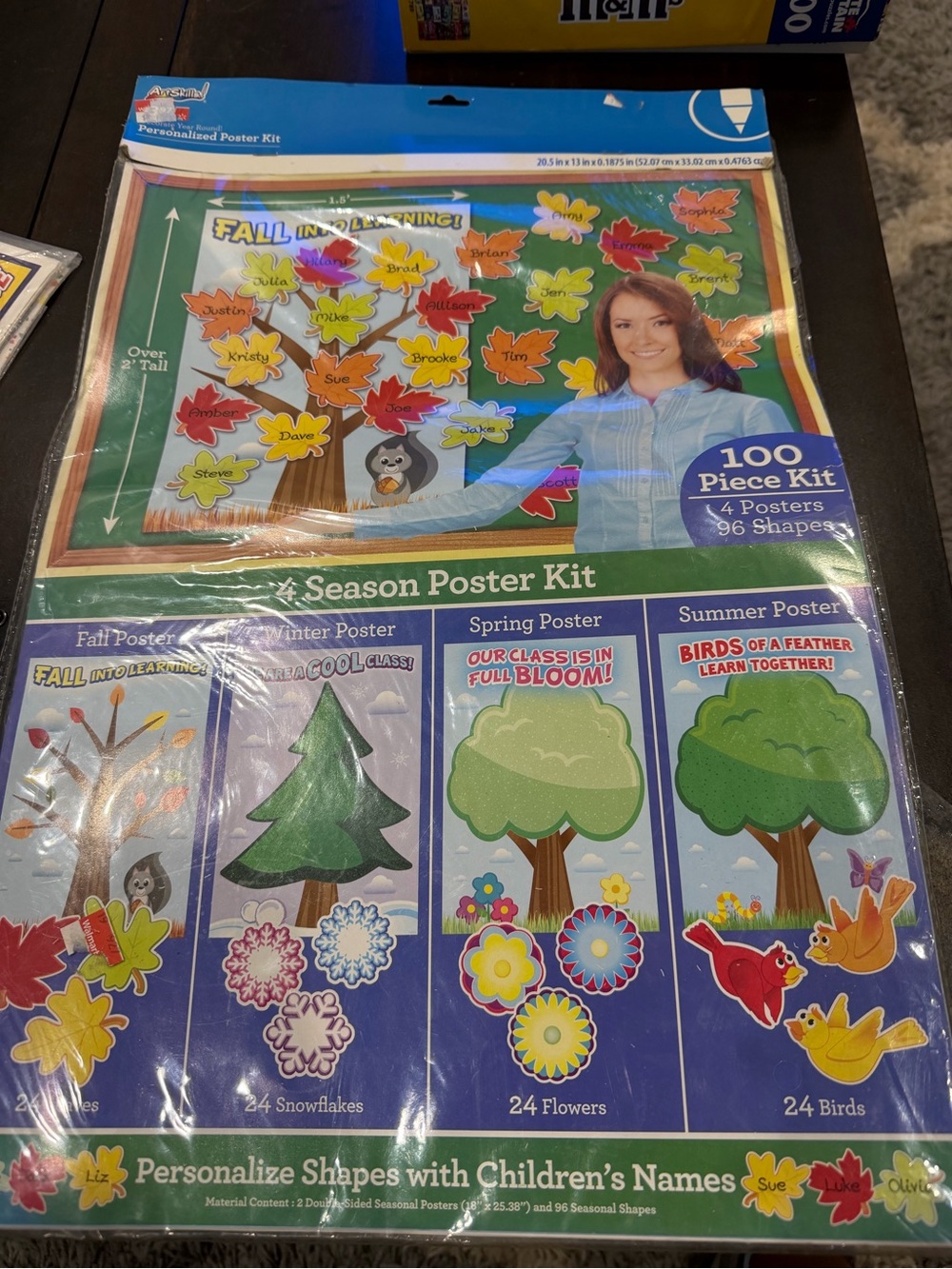 Season Poster Kit - 100-Piece Kids Classroom Decor (Green, Multi)